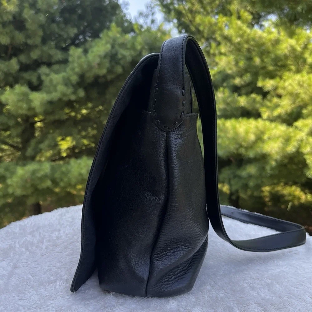 Vintage Liz Claiborne Black Leather Messenger Laptop Shoulder Bag Luxury Purse
